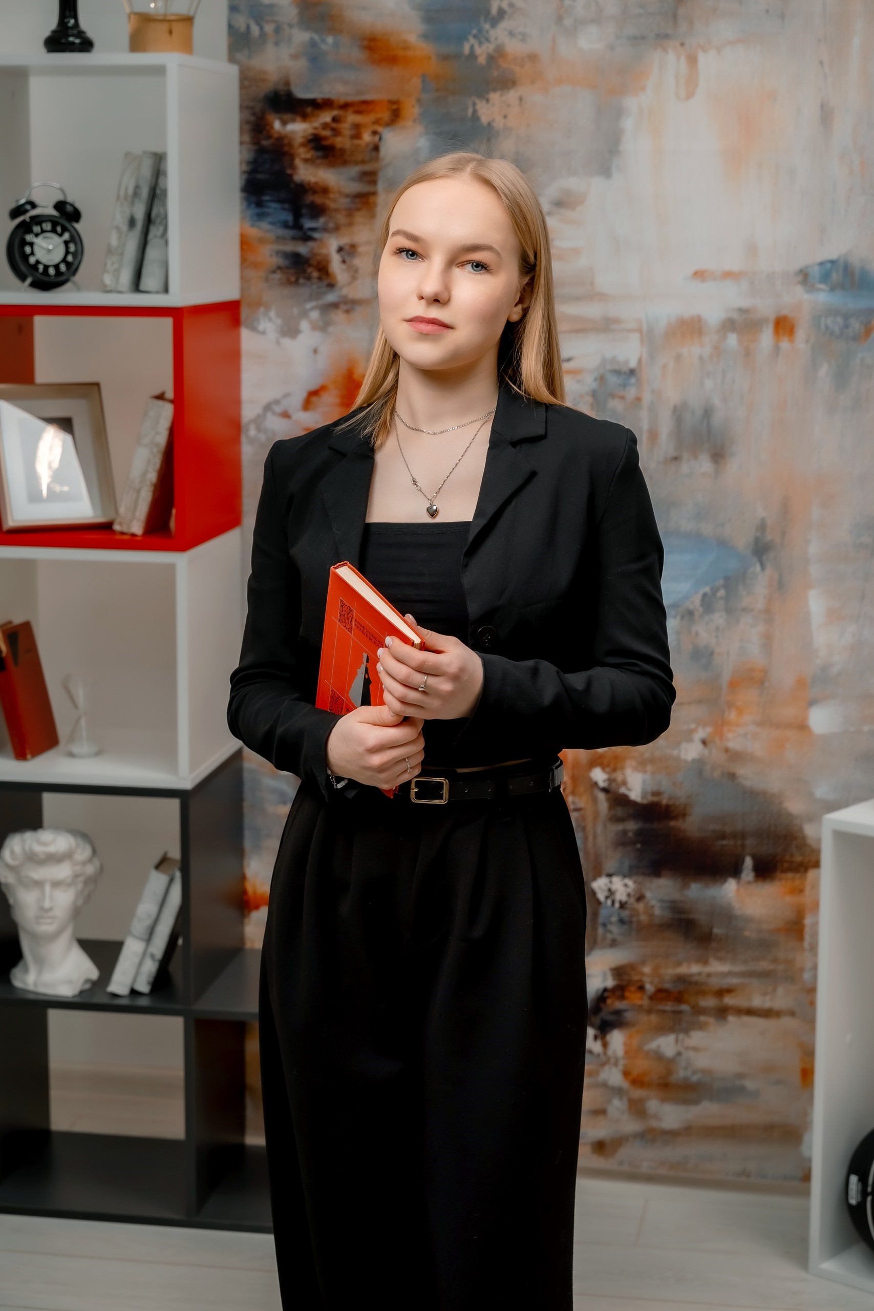 Логинова Мария.