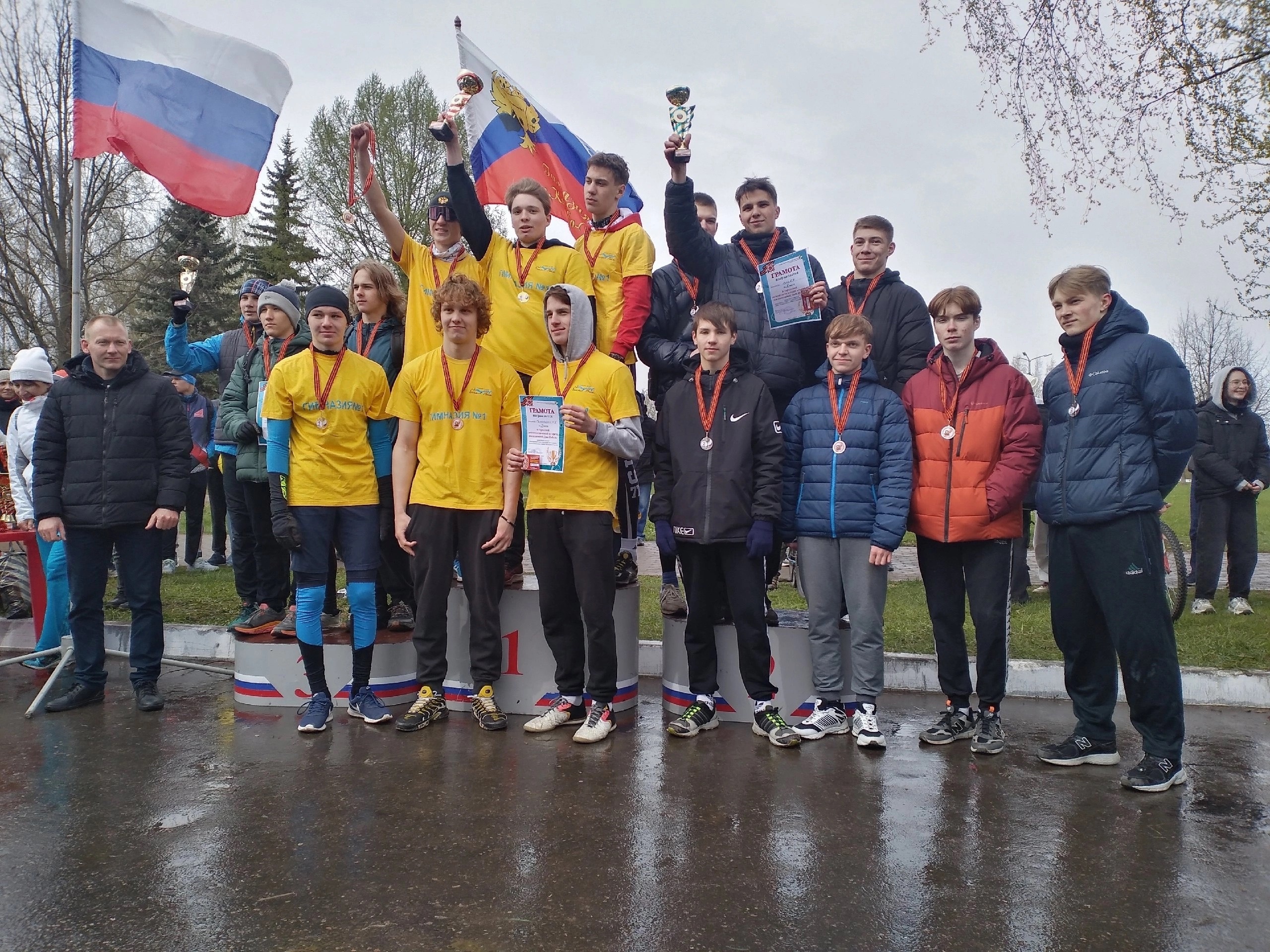 Легкоатлетическая эстафета посвященная Дню Победы.