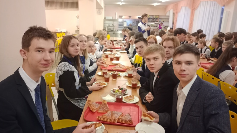 С наступающим Новым годом!.