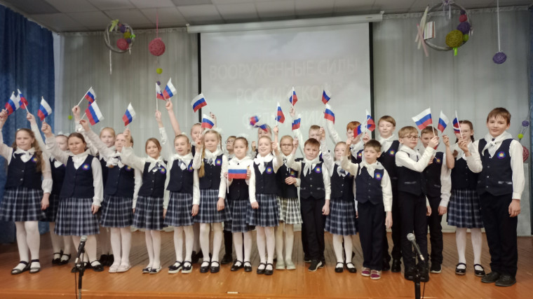 Праздник - фестиваль патриотической песни.
